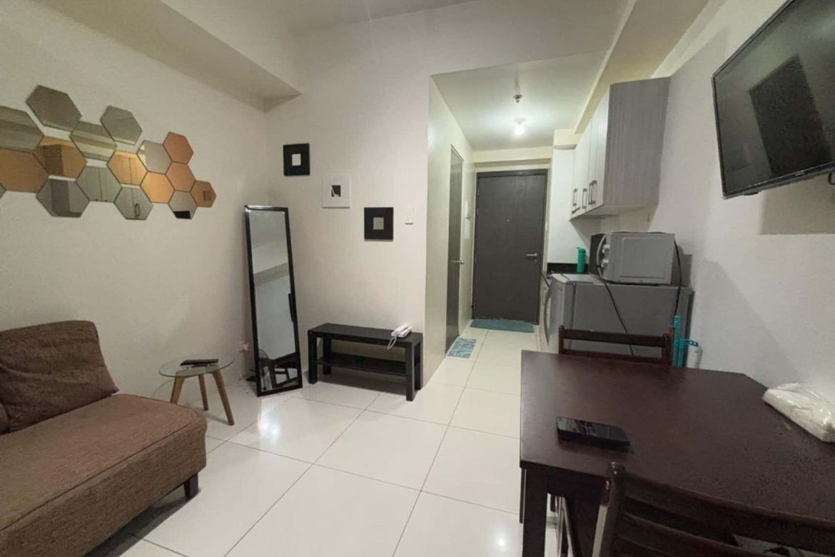 1 Bedroom Apartment in Green Residences near DLSU Taft