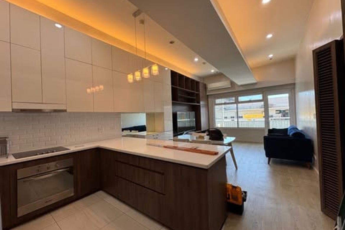 1BR Unit for Lease in One Serendra BGC