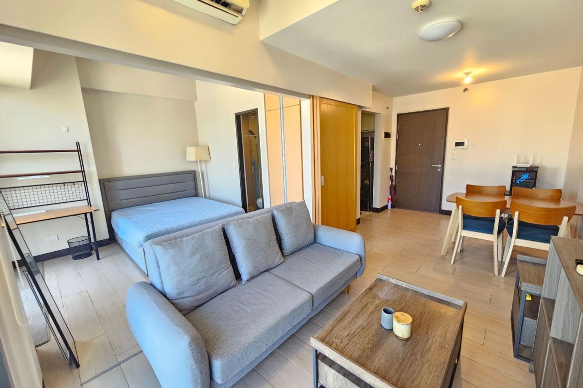 1 бөлмелі толық жабдықталған пәтер Greenbelt Hamilton, Makati CBD