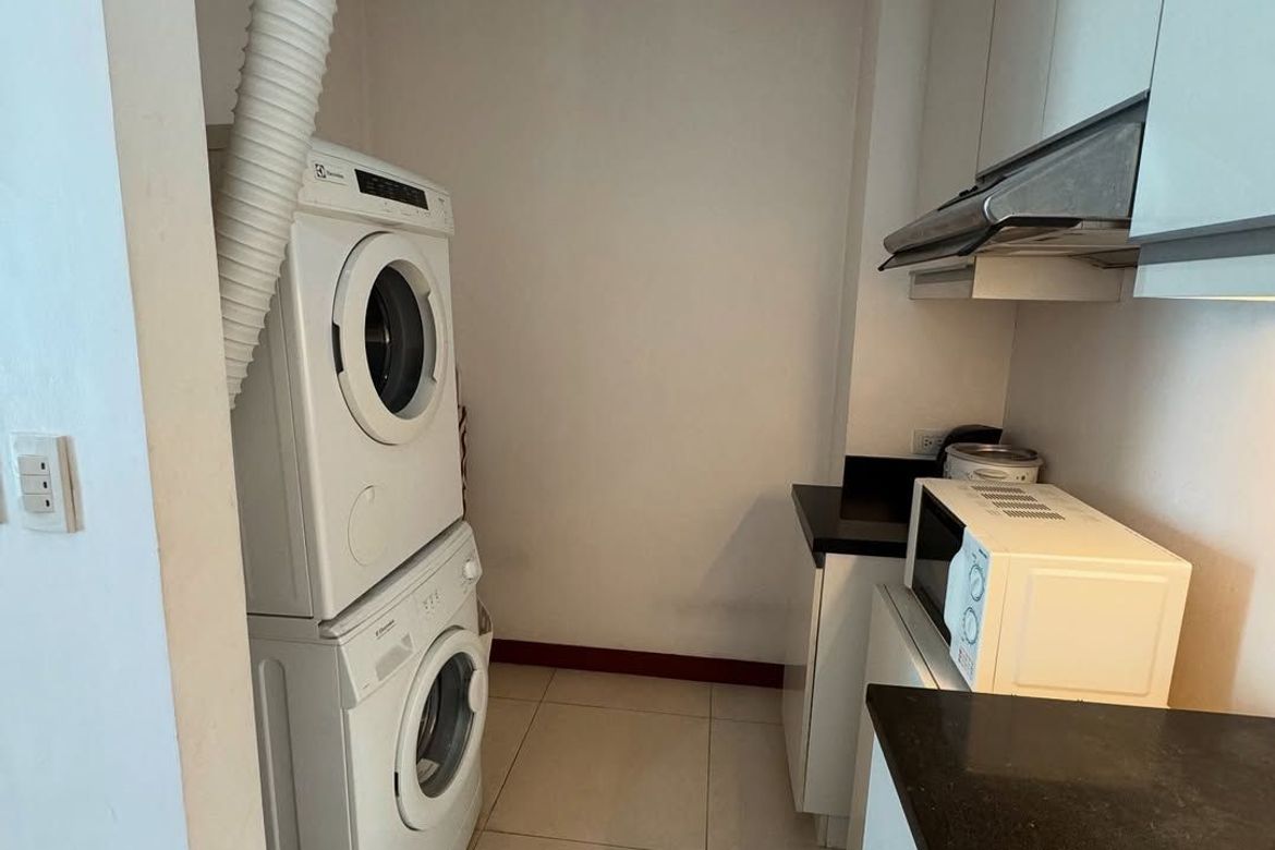 Полностью меблированная 1-комнатная квартира в La Vie Flats, Алабанг