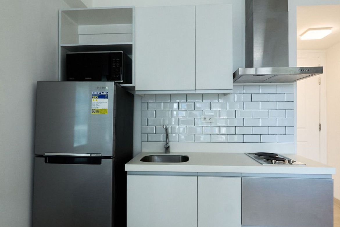 Толық жабдықталған 1 бөлмелі пәтер Azure Urban Resort Residences-те
