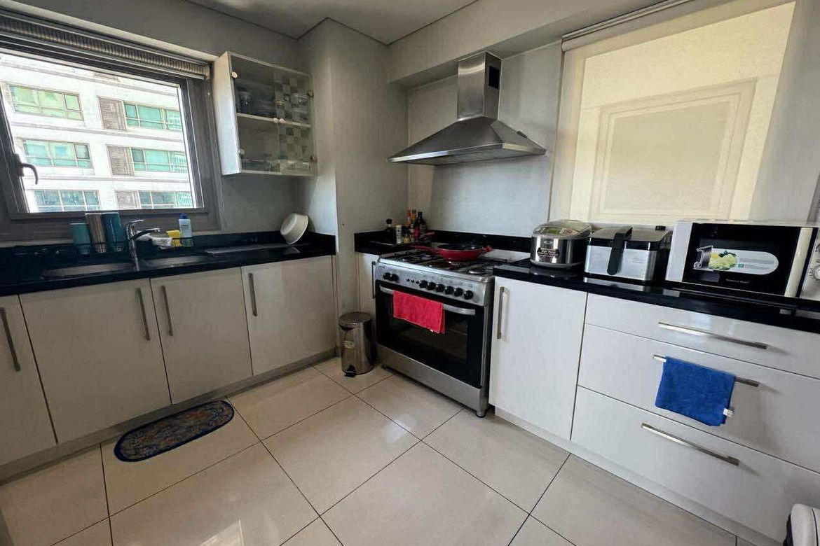 3BR Fully-Furnished Luxury Unit at The Residences At Greenbelt, Makati