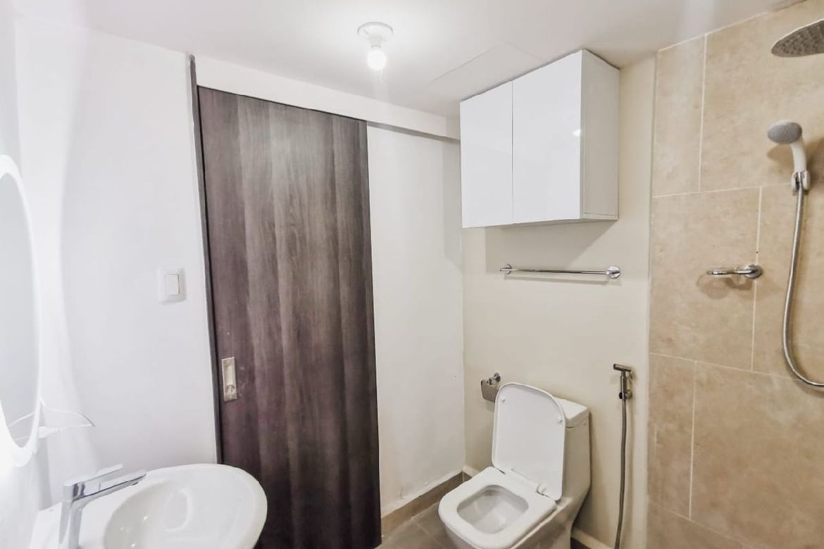 Studio Unit in The Rise Makati - Fully Furnished Urban Living