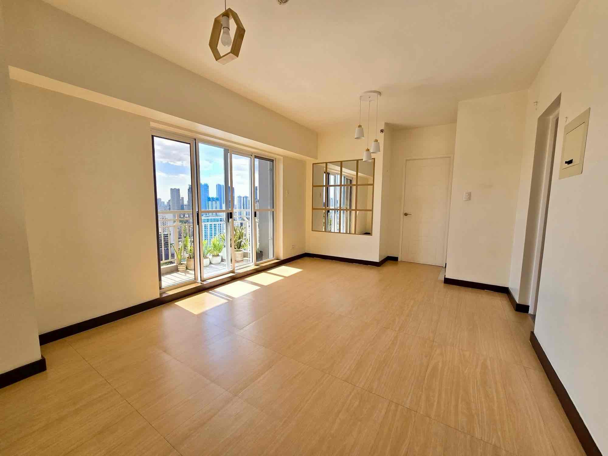 Lumiere Residences, Пасиг қаласындағы екі бөлмелі бұрыш пәтері