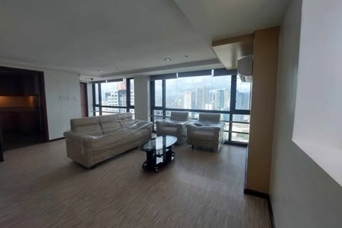 3 Bedroom Bi-Level Condo Unit in Makati Palace Hotel, Poblacion Makati