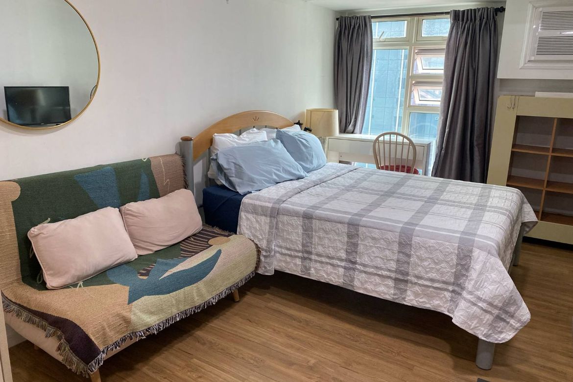 Studio in Kroma Tower, Makati CBD - Fully Furnished