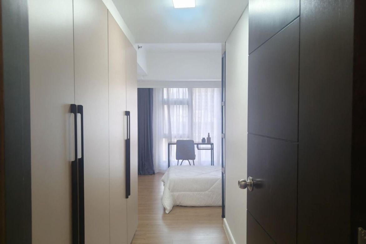 3 бөлмелі толық жабдықталған пәтер Escala, Макати