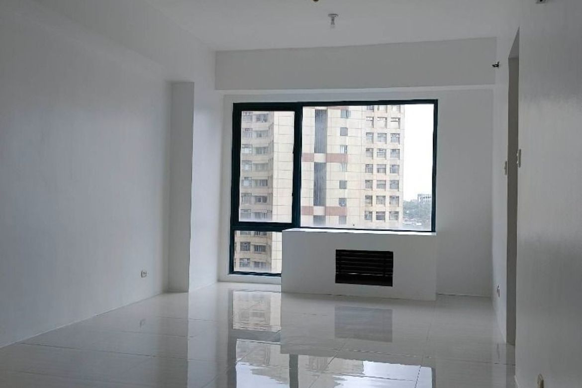2 Bedroom Condo at Eastwood Parkview, Quezon City