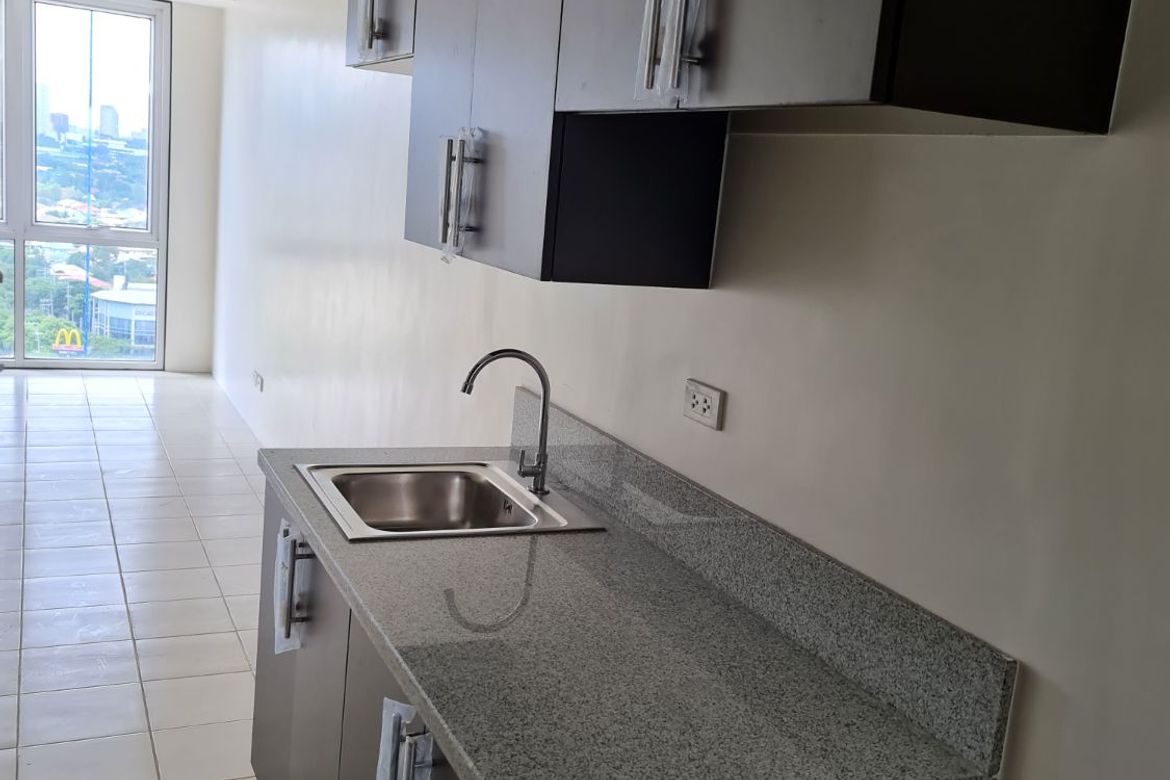 Kasara Urban Resort Residences - Studio and 1-2 Bedroom Units near C5, Pasig City