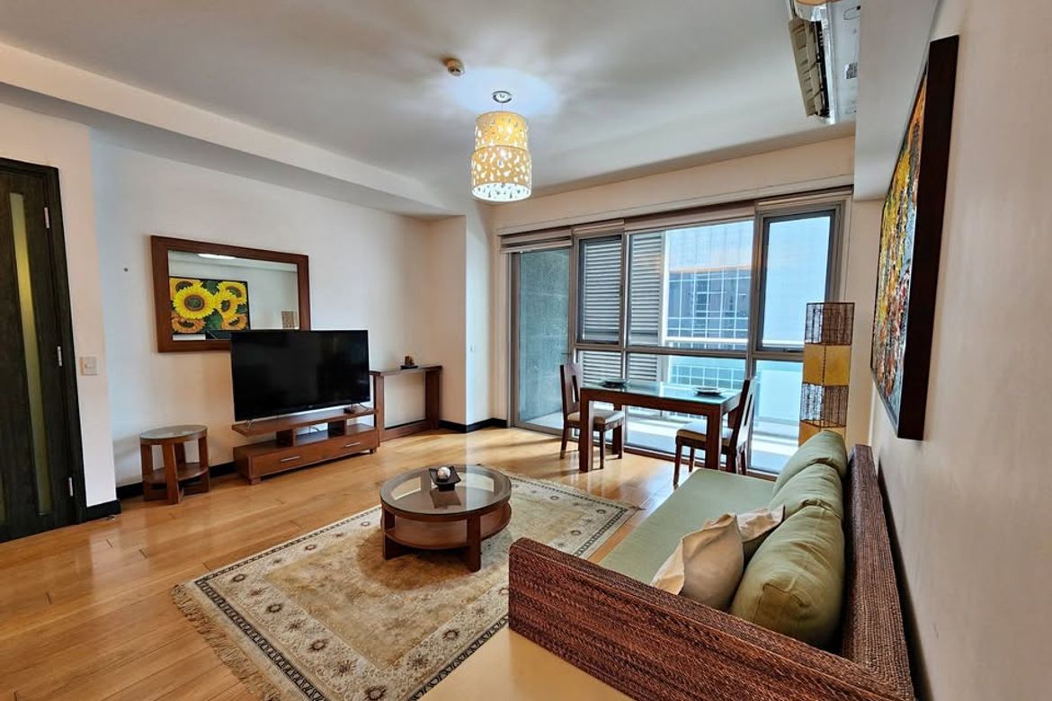 One Serendra BGC, Тагиг қаласындағы бір бөлмелі пәтер - Толық жабдықталған
