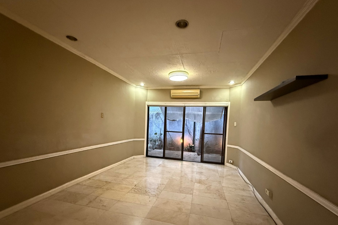 Acropolis Greens шағынауданындағы 4 жұманаты бар үй, Кесон-Сити