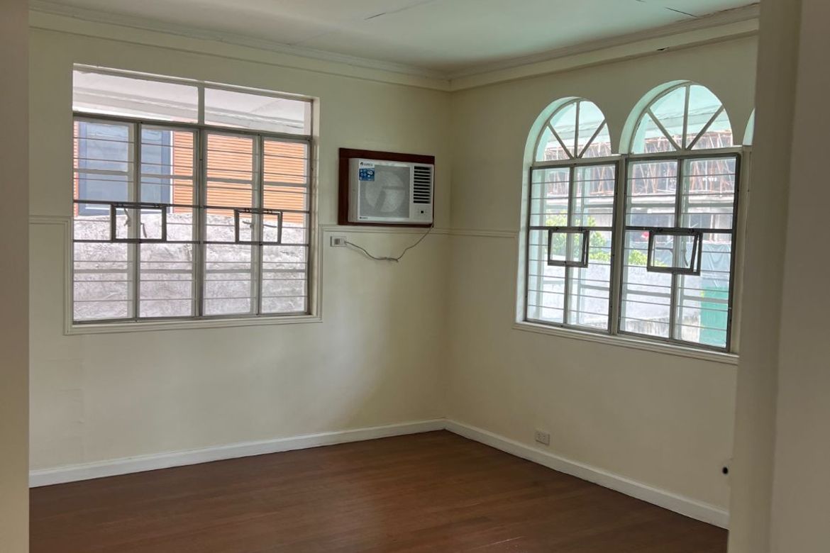 Newly Renovated 5-Bedroom Home with Basement