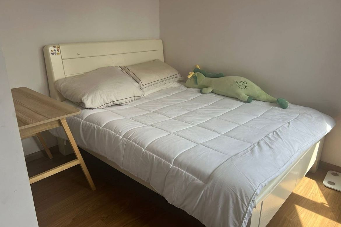 1-Bedroom Furnished Apartment in The Rise Makati