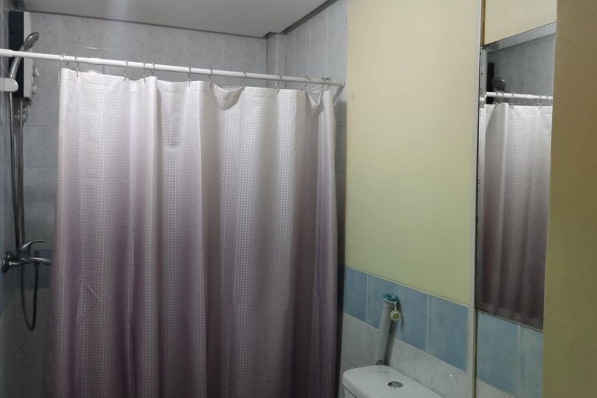 Furnished 1BR Condo at One Orchard Road, Eastwood City