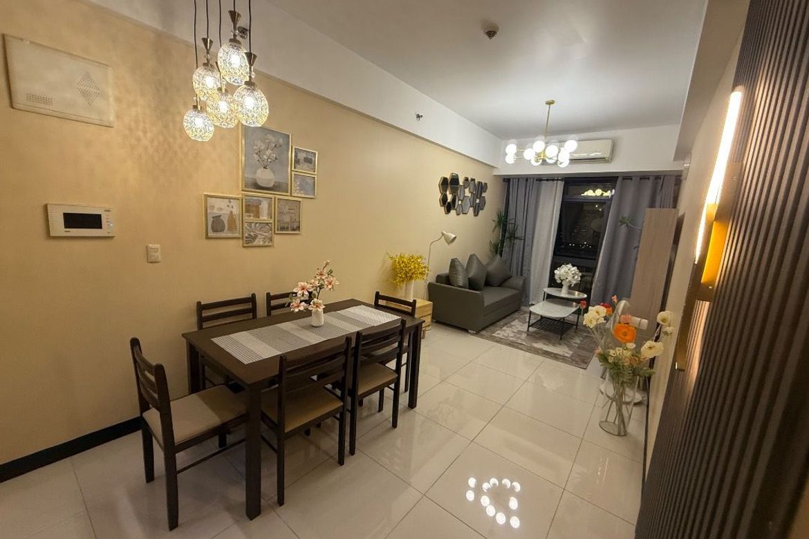 Salcedo Skysuites, Макати қаласындағы 2 жұмақты пәтер