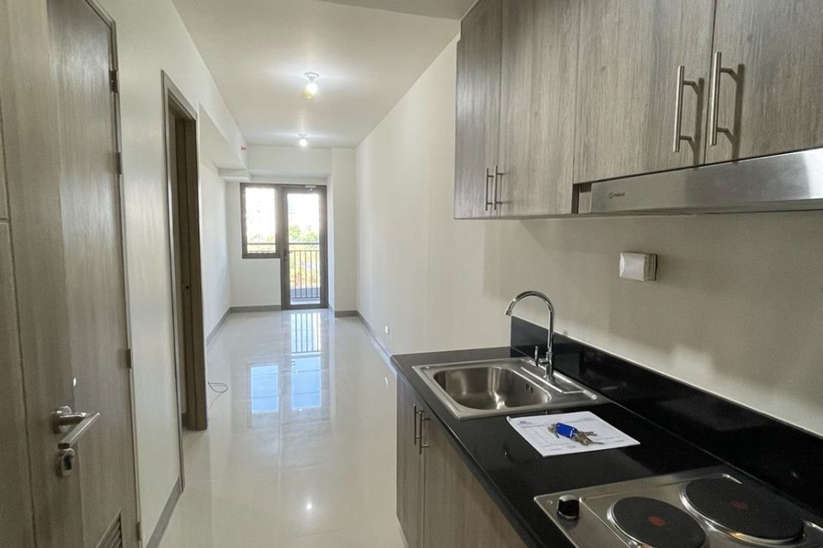 1BR Condo at S Residences near SM Mall of Asia
