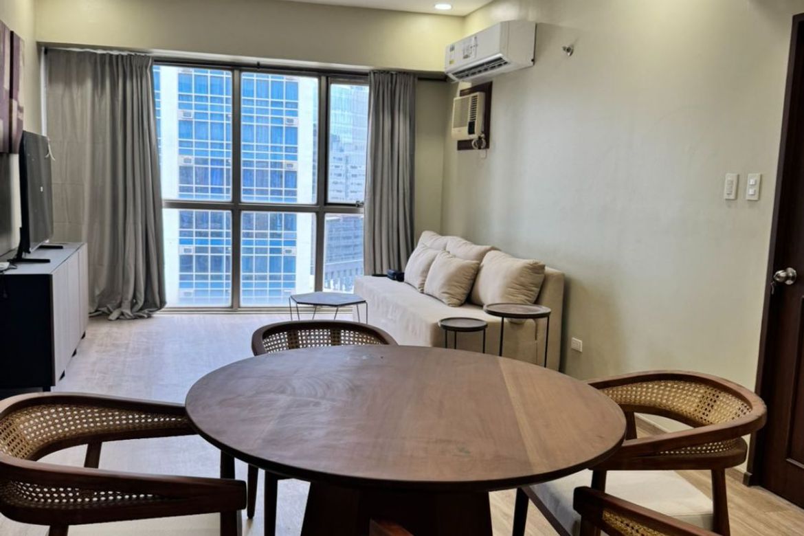 Paseo Parkview Tower 2-дегі толық жабдықталған 1 бөлмелі пәтер
