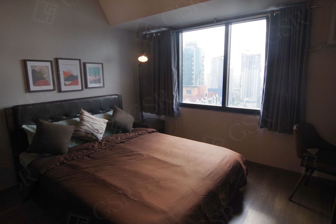 Studio Apartment in The Rise Makati, Fully Furnished