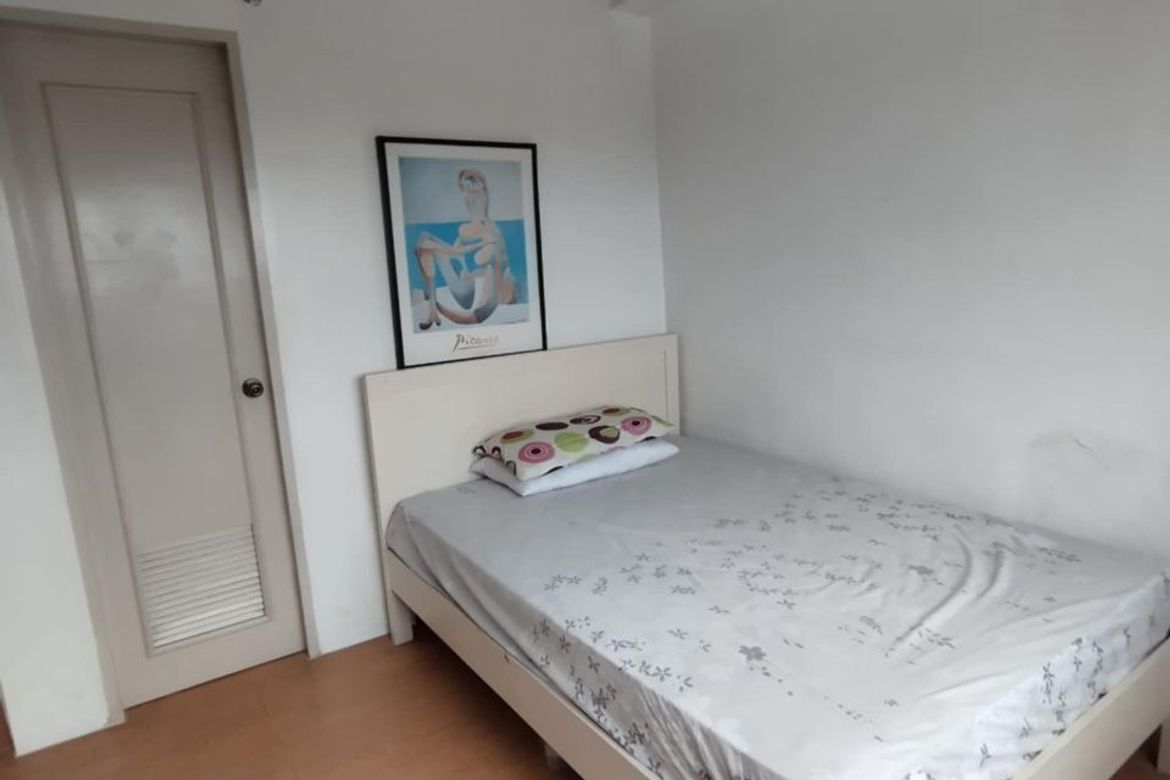 Fully Furnished Studio at One Orchard Road, Eastwood City