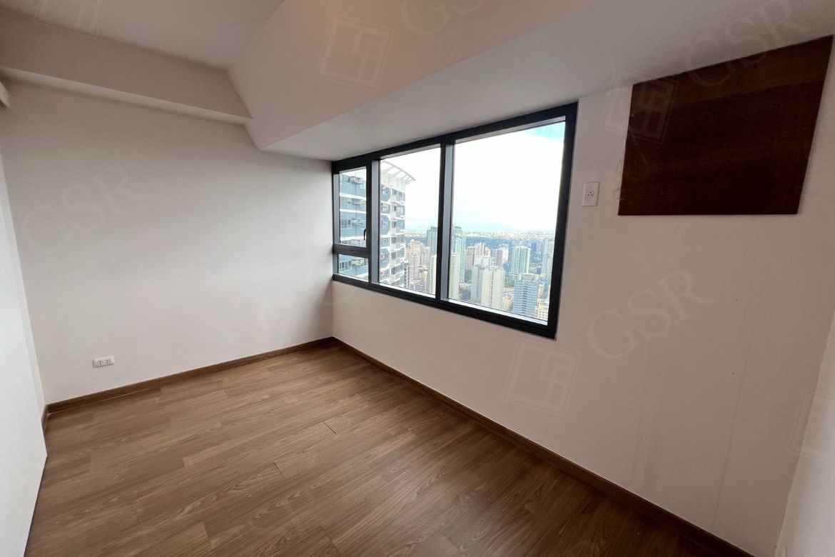 The Rise Makati, 61-ші қабаттағы 1 жатын бөлмелі пәтер