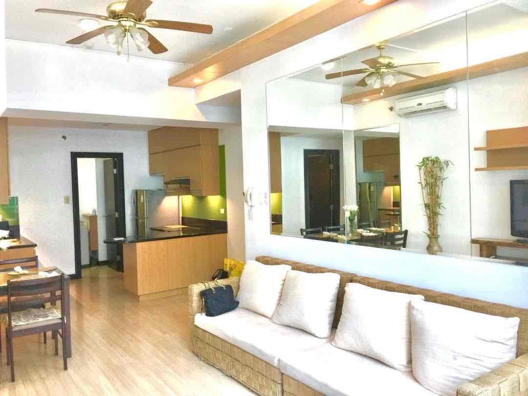Fully Furnished 2BR Apartment in BLUESAPHIRE, BGC