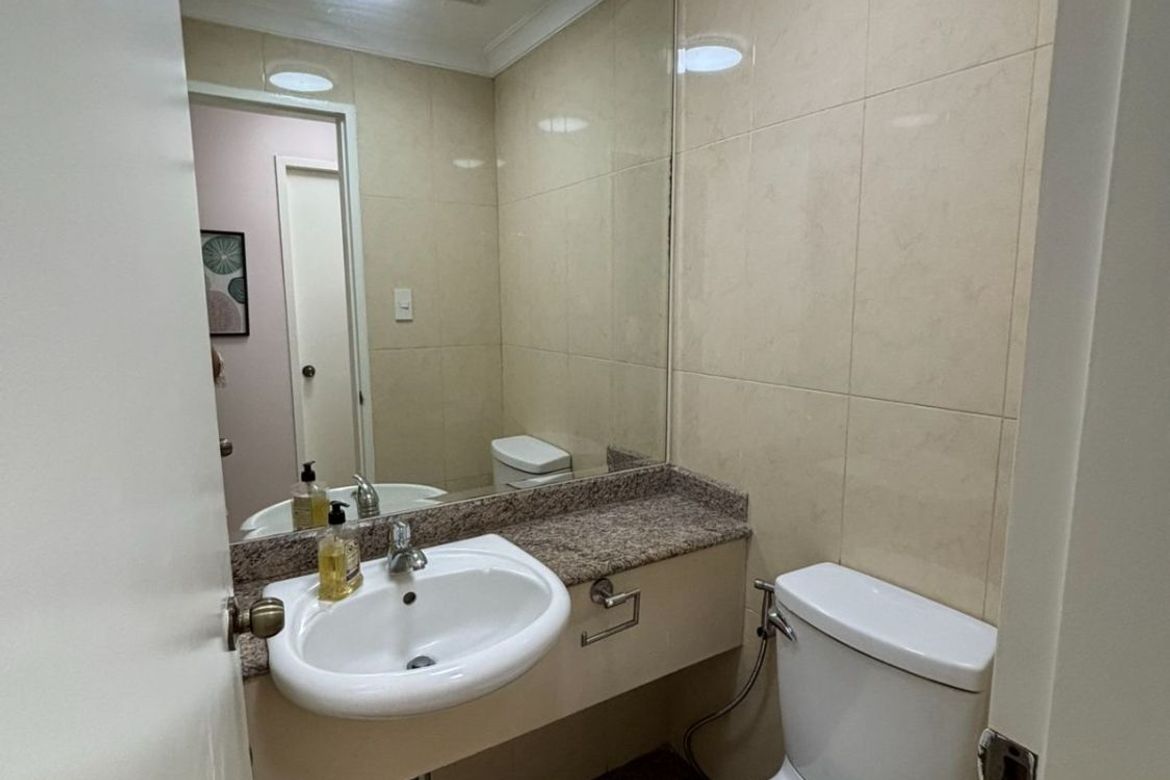 Толық жабдықталған 2 бөлмелі пәтер, Shang Grand Tower, Perea көшесі
