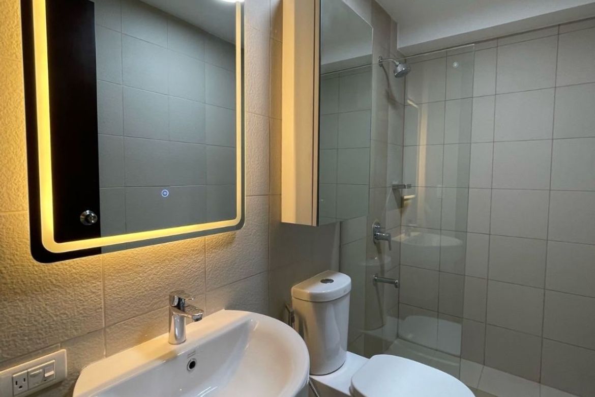 3 бөлмелі толық жабдықталған пәтер Escala, Макати