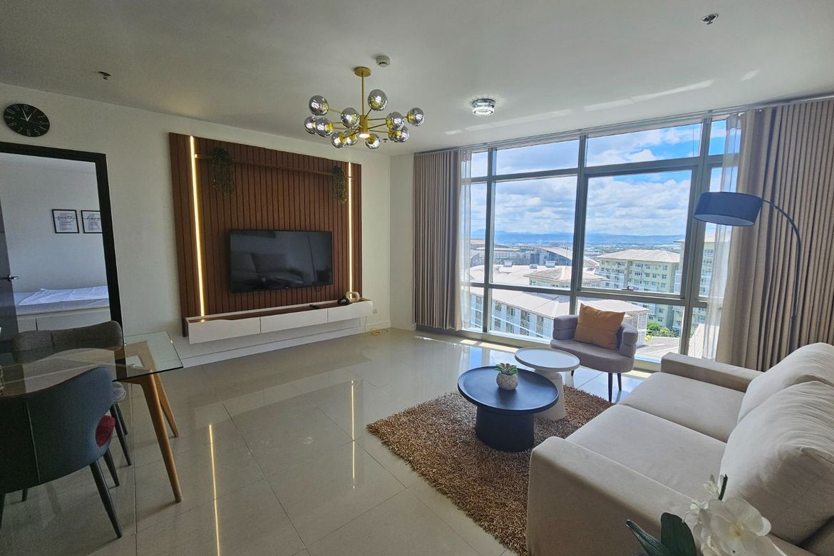 2 бөлмелі люкс пәтер, East Gallery Place, BGC