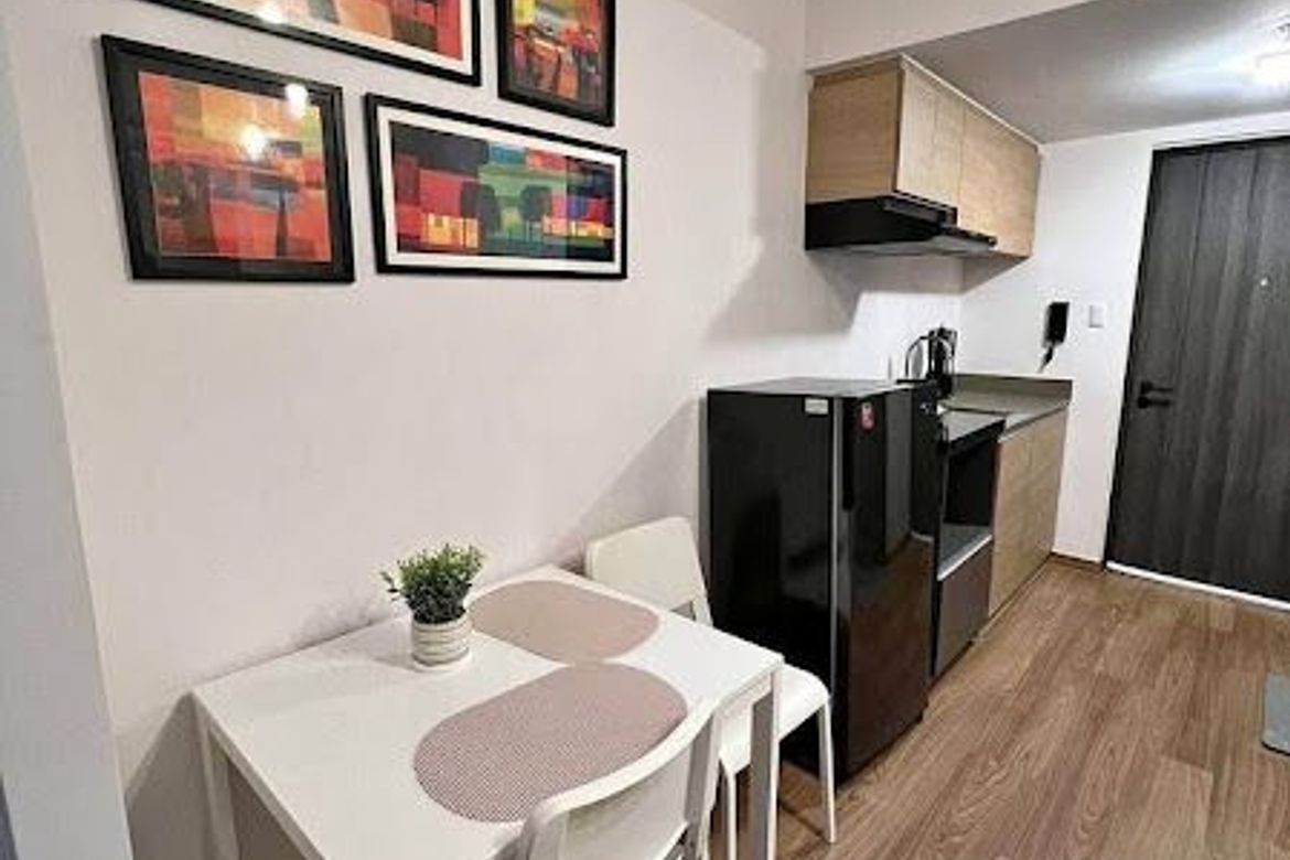 The Rise Makati, Bel-Air-дағы бір жатты бөлмелі кондо