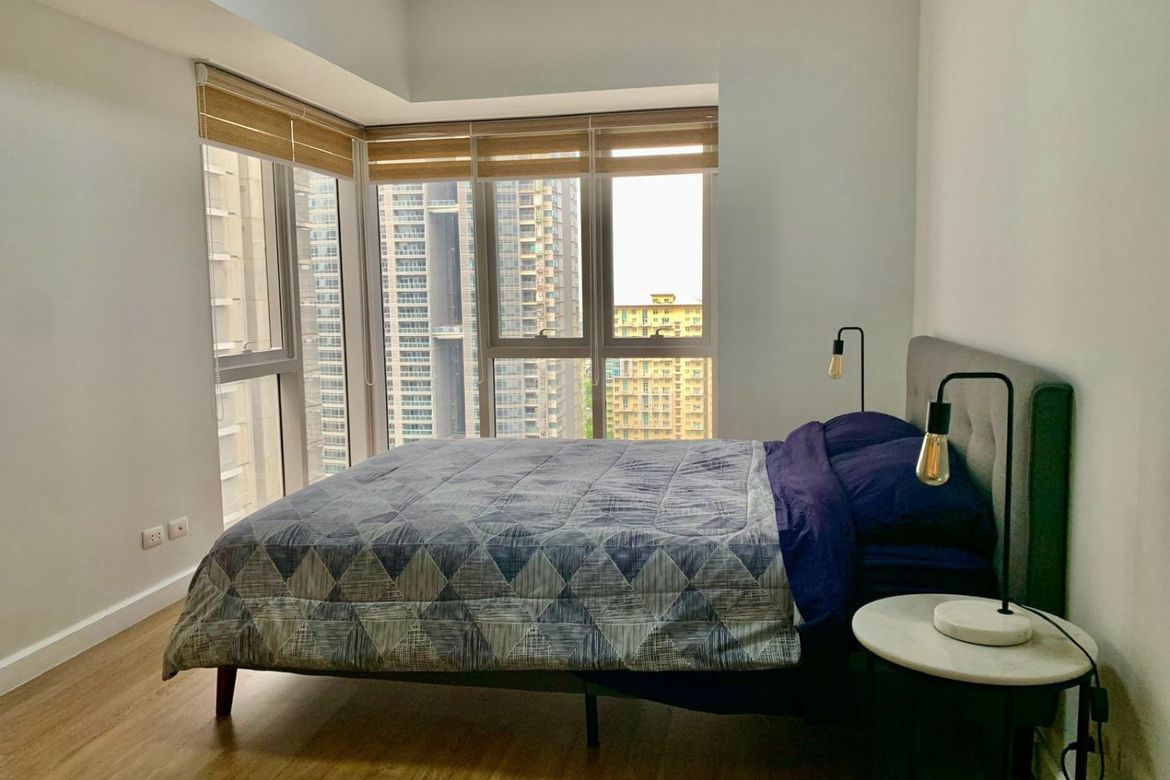 Fully Furnished 1-Bedroom Condo in Two Maridien, BGC