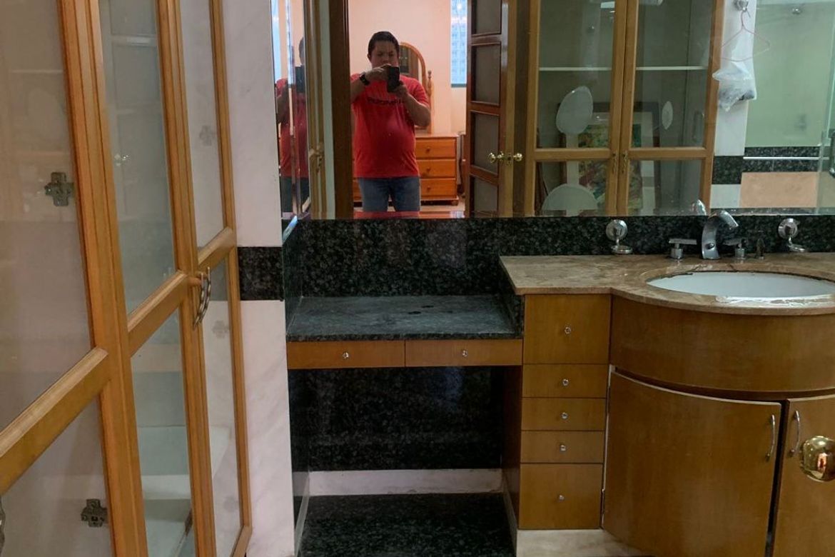 3-Bedroom Penthouse Unit at Alpha Salcedo
