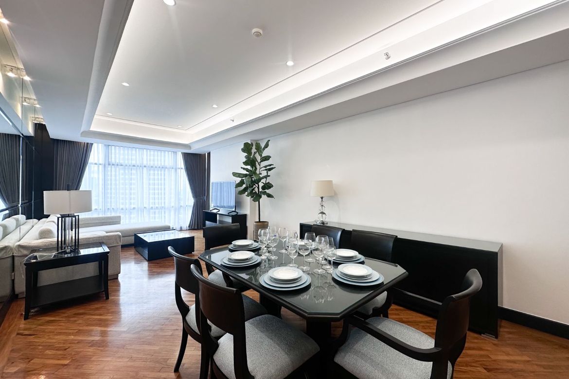 ЖАЛҒА АЛУҒА: Tiffany Place-тегі 2 бөлмелі пәтер, Макати бизнес орталығы