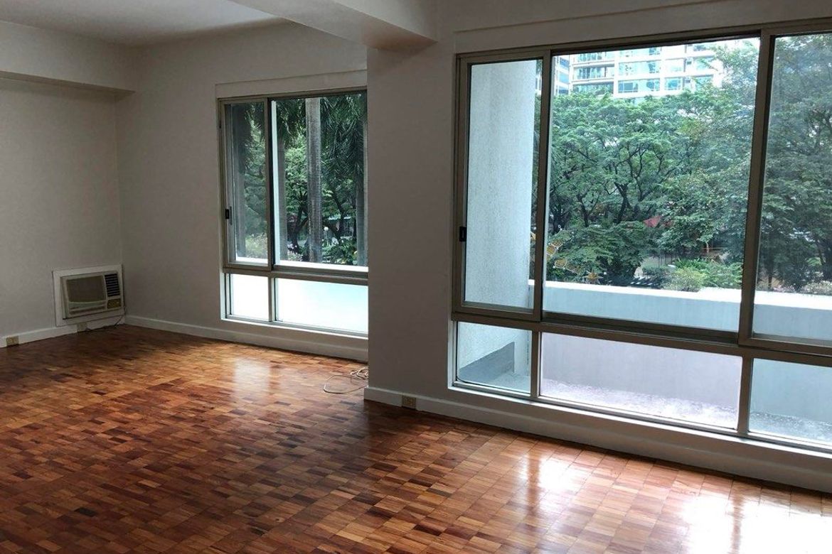 2-bedroom Condo at One Salcedo facing Salcedo Park