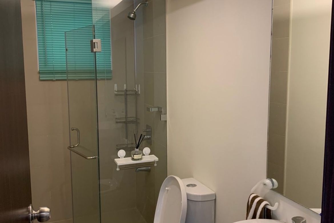 2 бөлмелі толық жабдықталған пәтер Escala, Макати