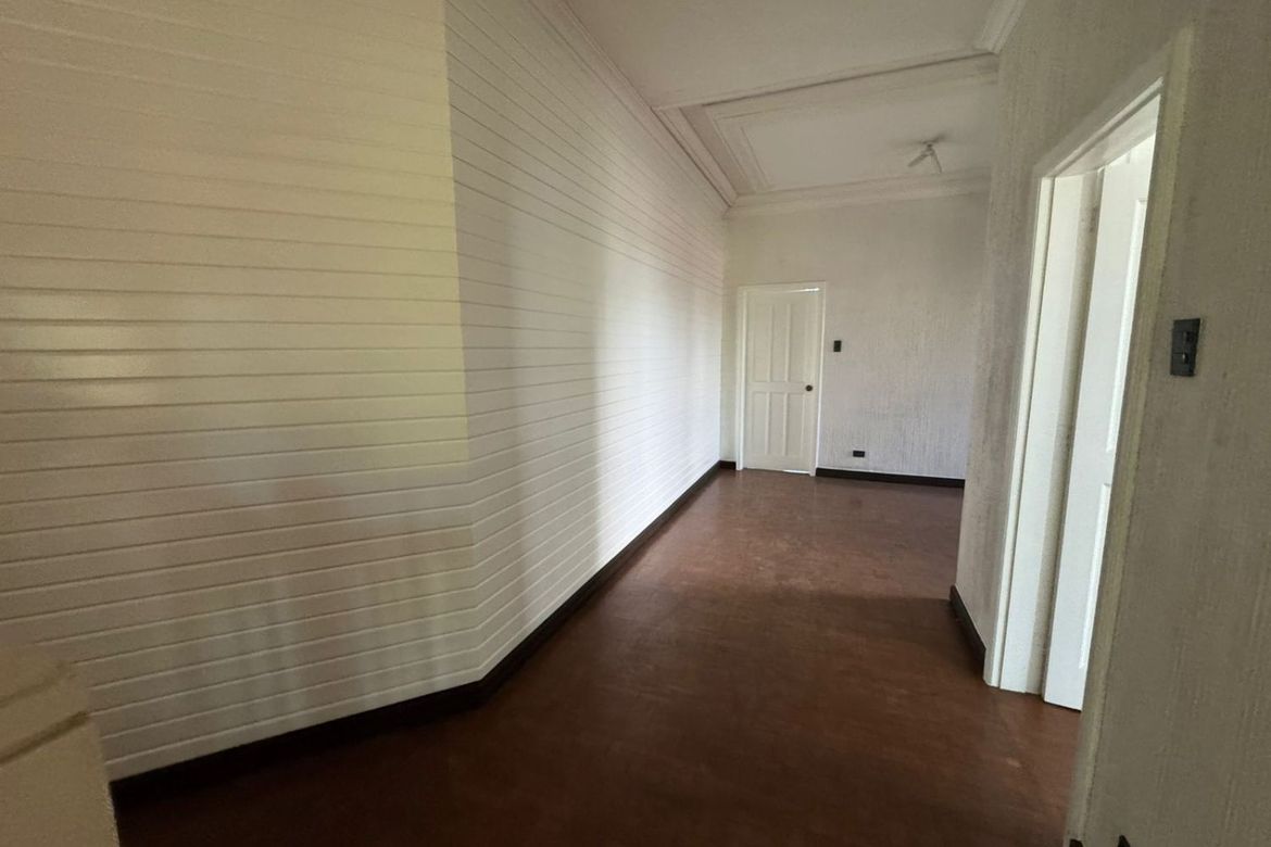 Spacious 5-Bedroom House in Ayala Alabang Village