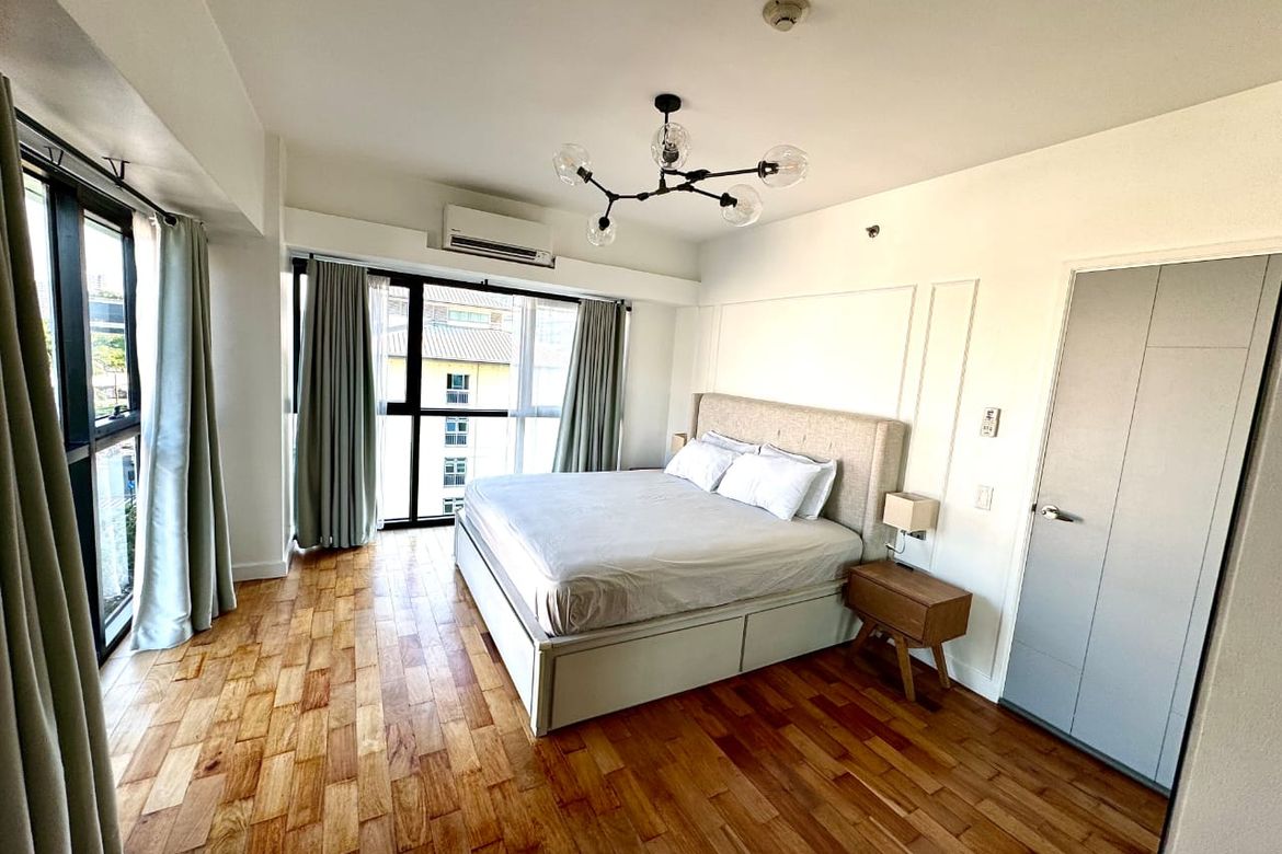1-бөлмелі жиһаздалған пәтер One Serendra-да, Bamboo мұнарасы