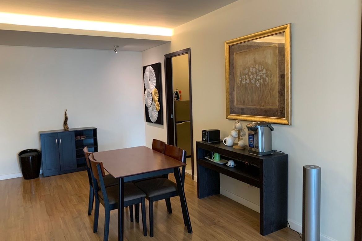2 бөлмелі толық жабдықталған пәтер Escala, Макати
