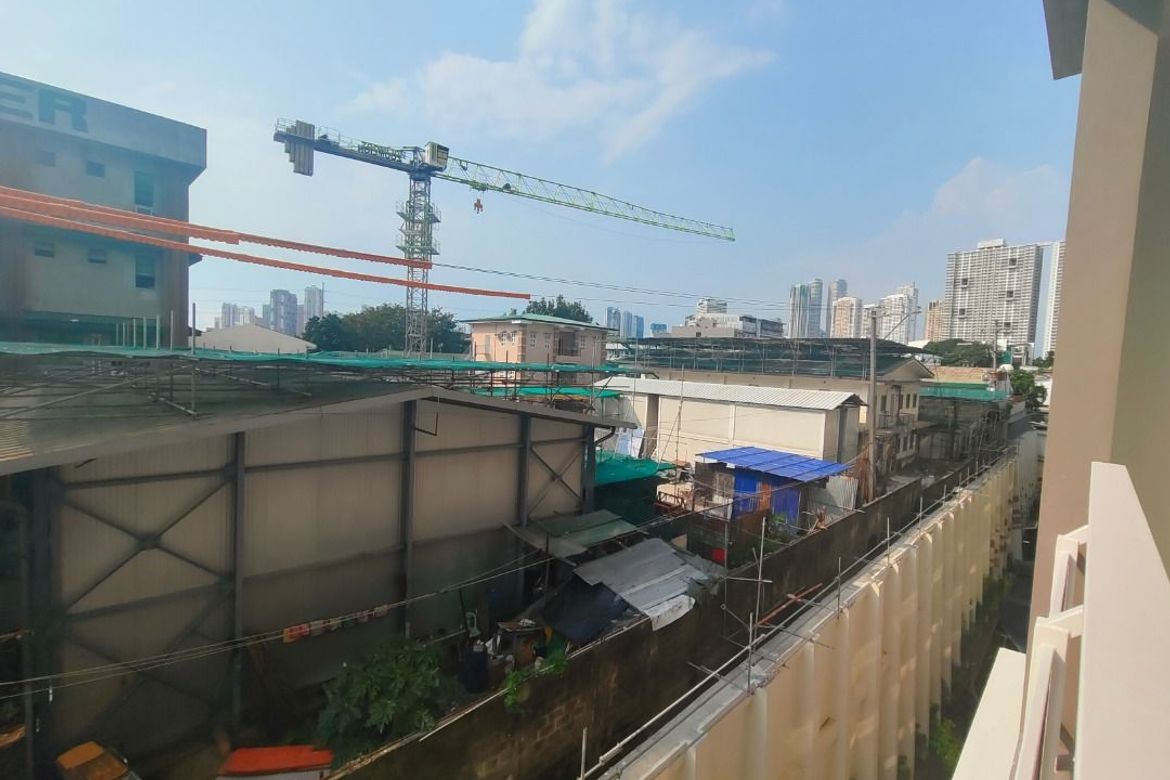2BR Bare Condo at Allegra Garden Place, Pasig City