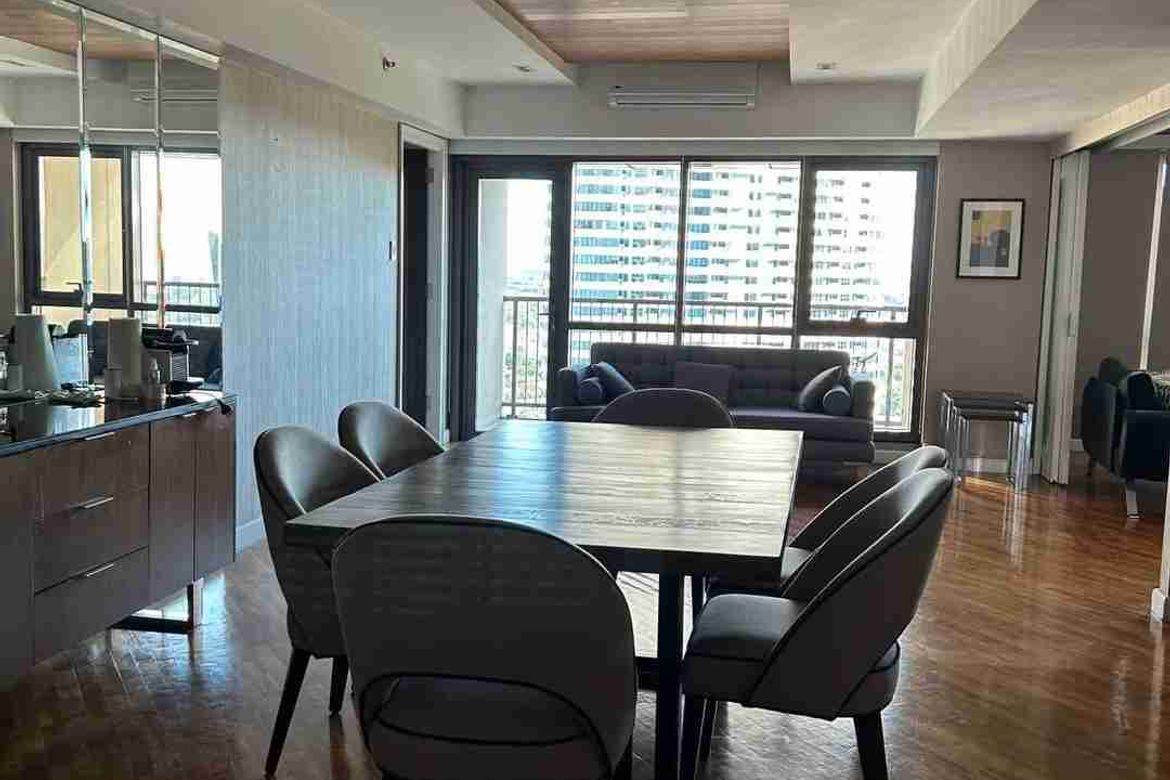 2 бөлмелі толық жабдықталған пәтер Joya Lofts and Towers Rockwell Makati