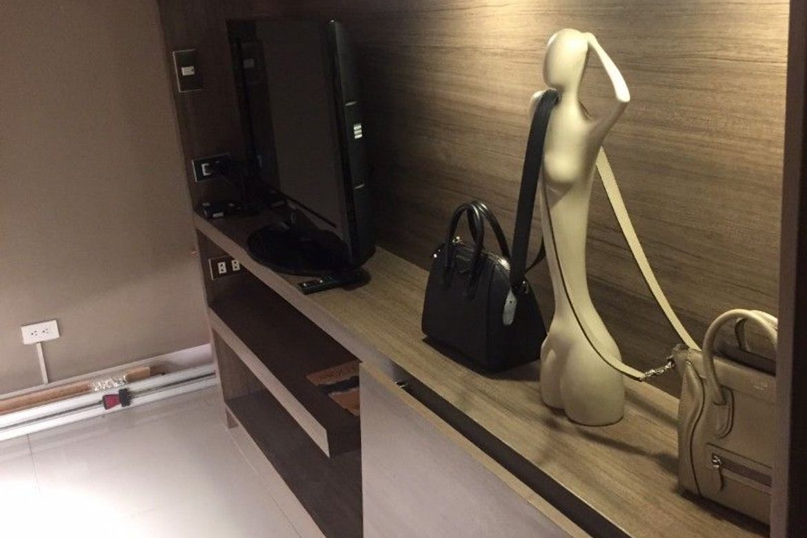 Jazz Residences-те толық жабдықталған студиялық пәтер, Юпитер көшесі, Макати