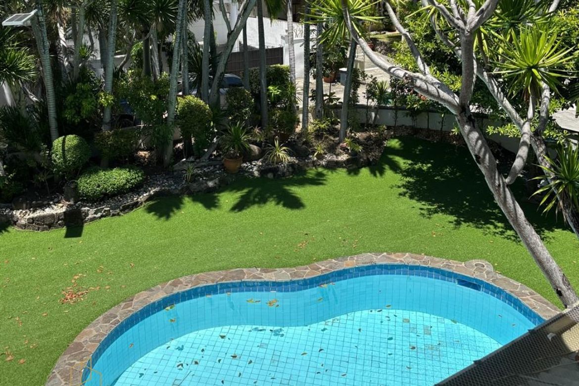 Spacious 3-Bedroom Ayala Alabang Retreat with Private Pool
