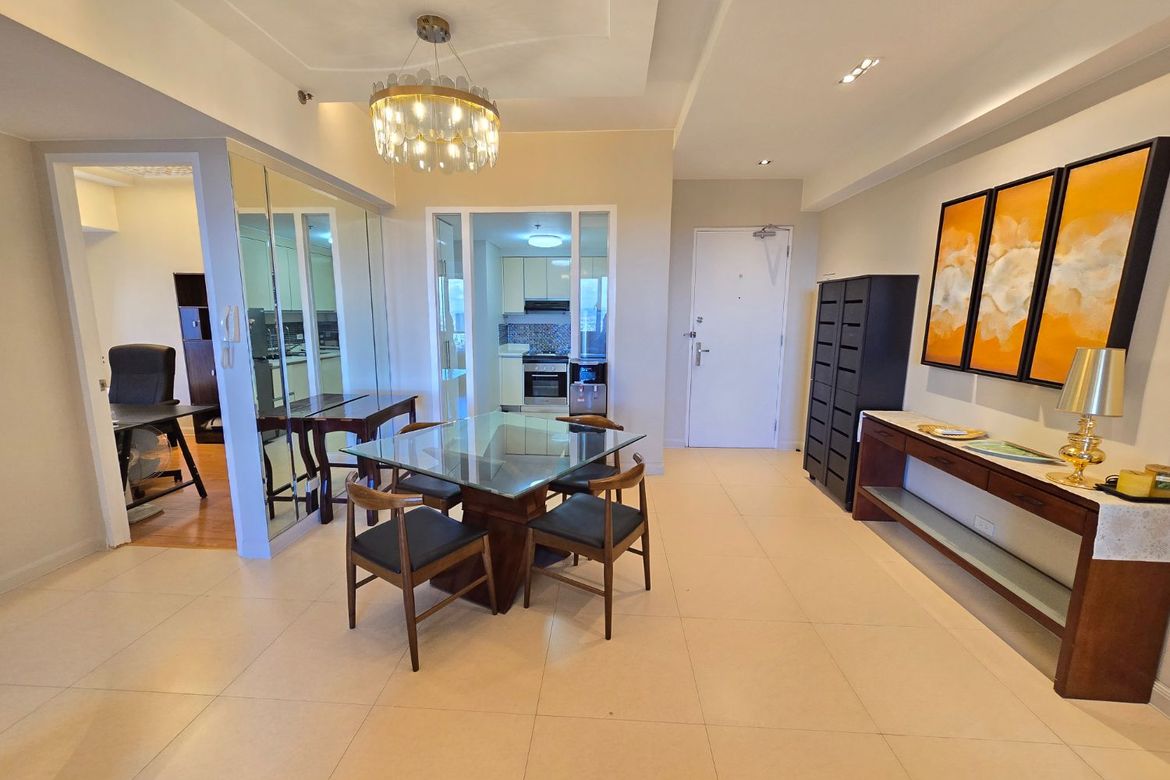 2BR Fully Furnished Unit at The Infinity, BGC