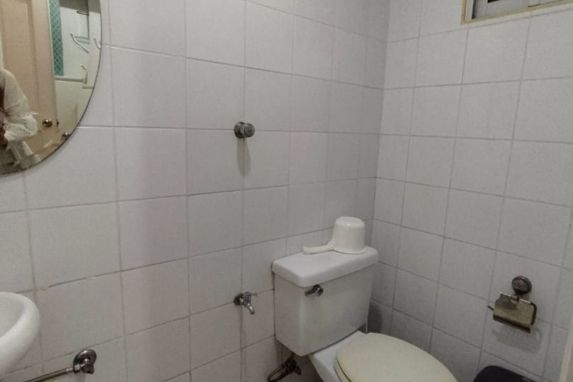 3 бөлмелі жиһаздары бар пәтер, Olympic Heights, Иствуд Сити QC