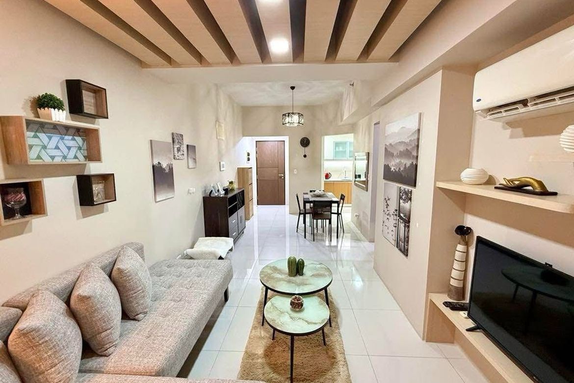 2-Bedroom Furnished Unit with Maid's Room at Uptown Ritz