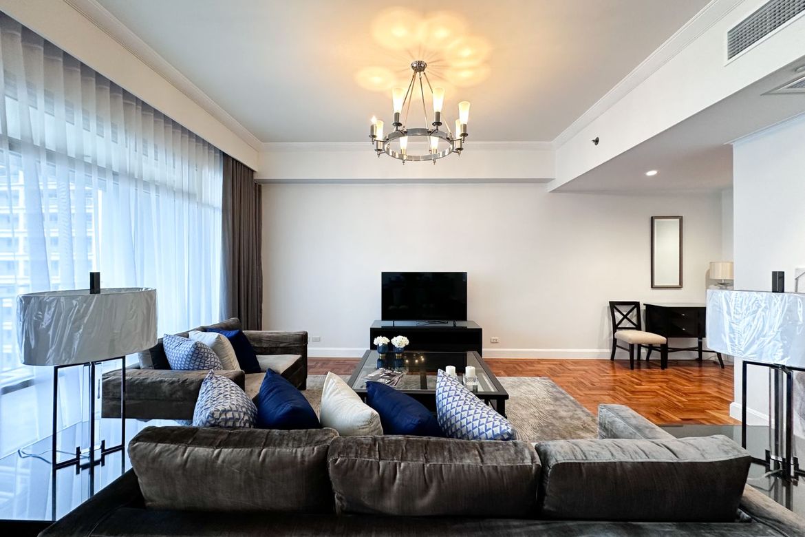 3 Bedroom Luxury Unit at Four Seasons Salcedo, Makati CBD