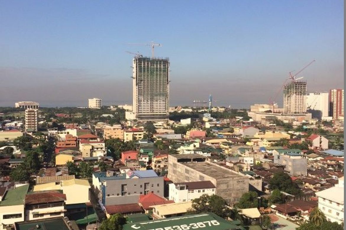 Studio Condo at La Verti Residences near Taft Avenue and LRT