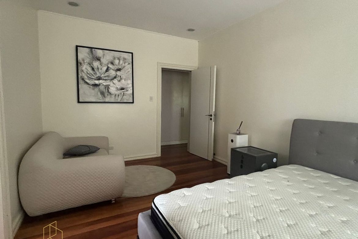 Luxurious 2-Storey House in Dasmariñas Village with Garden and Pool