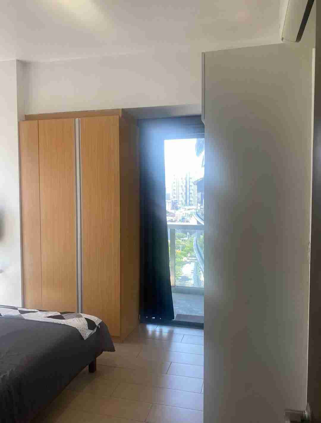 BGC-дағы Uptown Ritz 2 бөлмелі толық жабдықталған пәтер