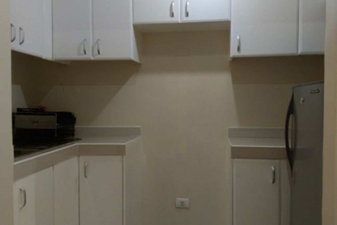 Fully Furnished Studio Unit at Eastwood Parkview, Quezon City