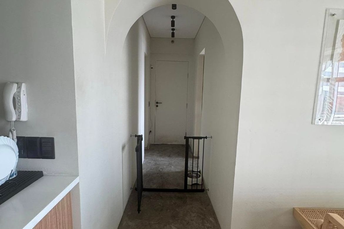 Corner 2 Bedroom in Red Oak Two Serendra BGC, Taguig